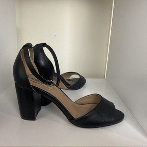 Steve Madden Mirna Ankle Strap Sandal